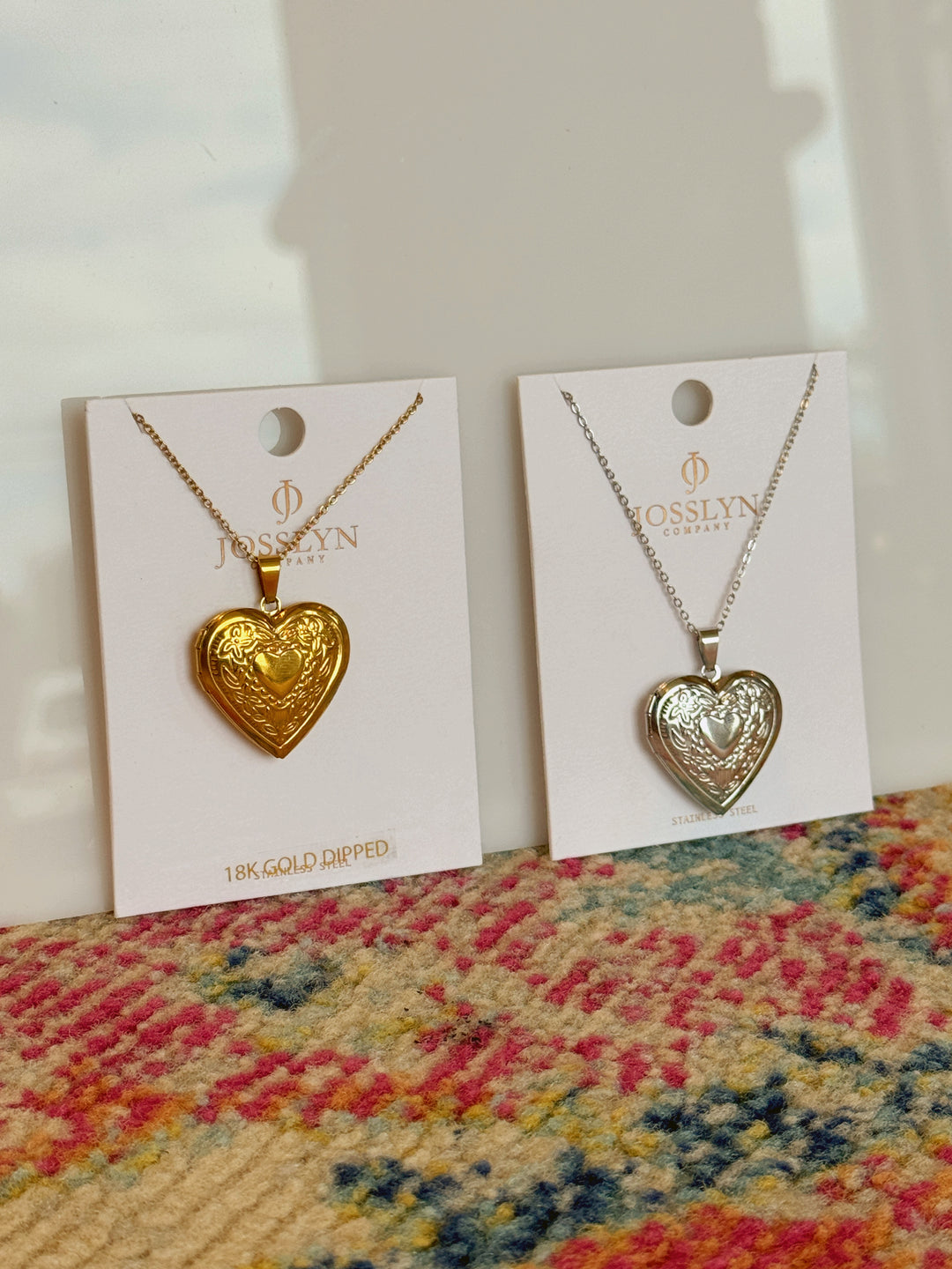 18K LOCKET NECKLACE