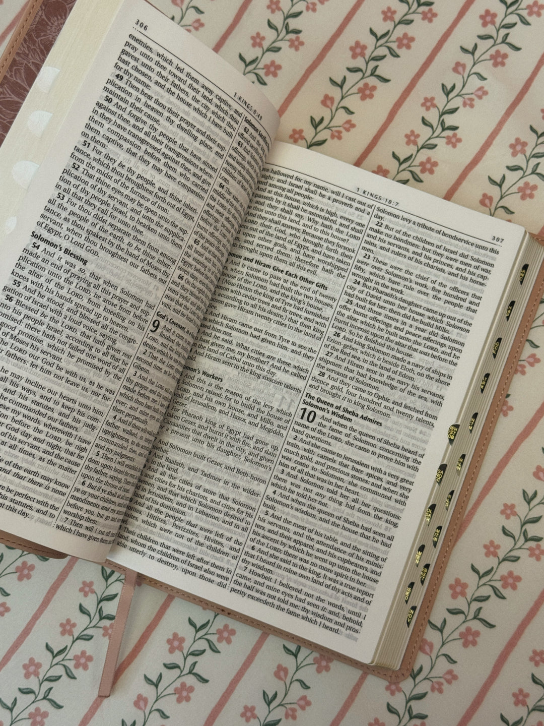 KJV Bible Thinline LP Faux Leather Trust, Pink