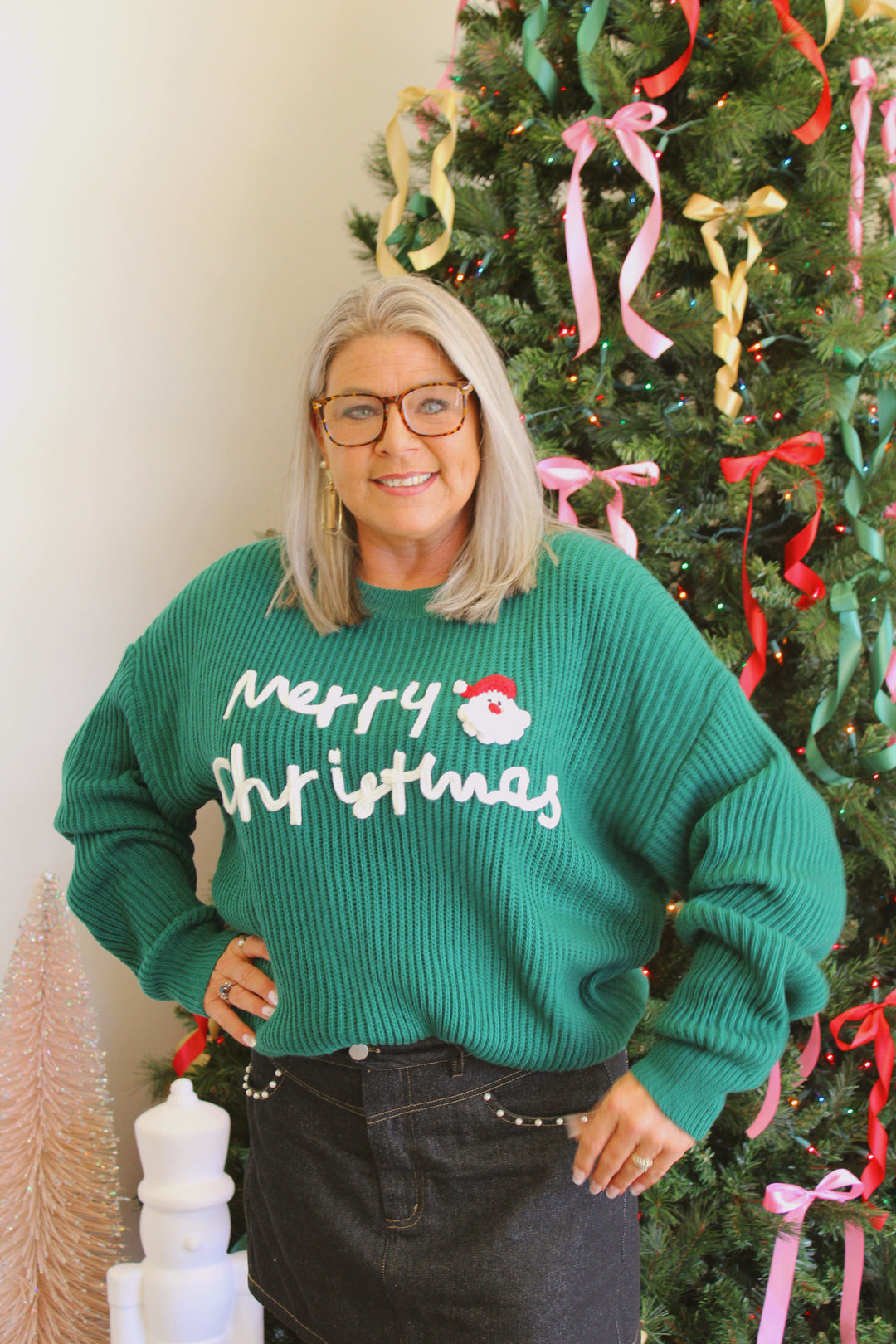 FESTIVE HOLIDAY SWEATER