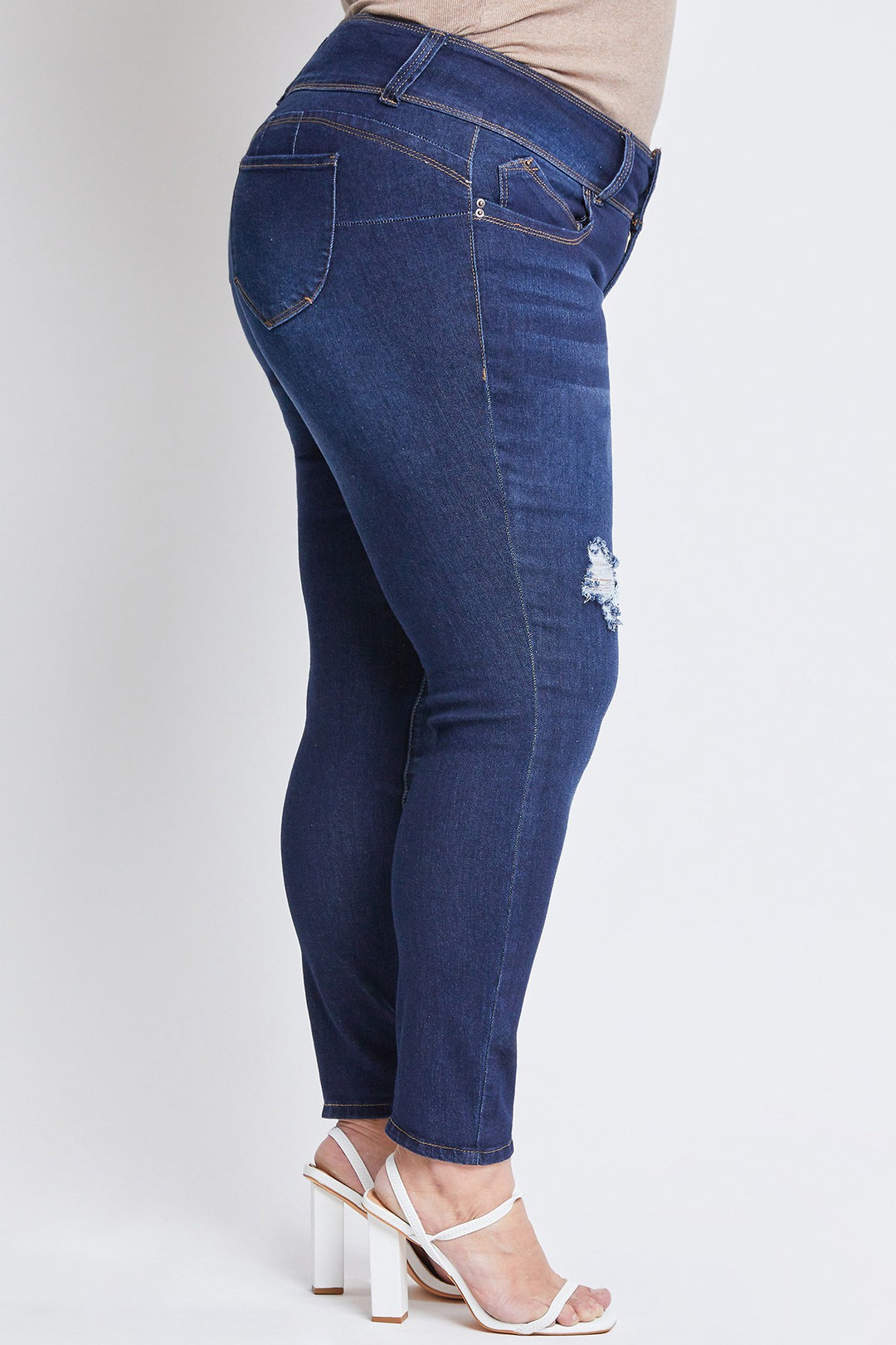 Plus - Mid-Rise Skinny Jean