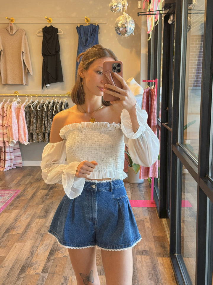 PENNY PLEATED DENIM SHORTS