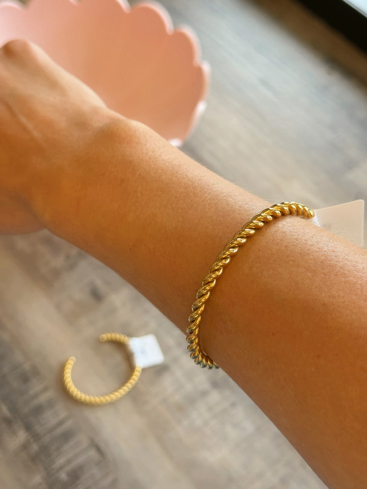 18K Gold Plated Cuff