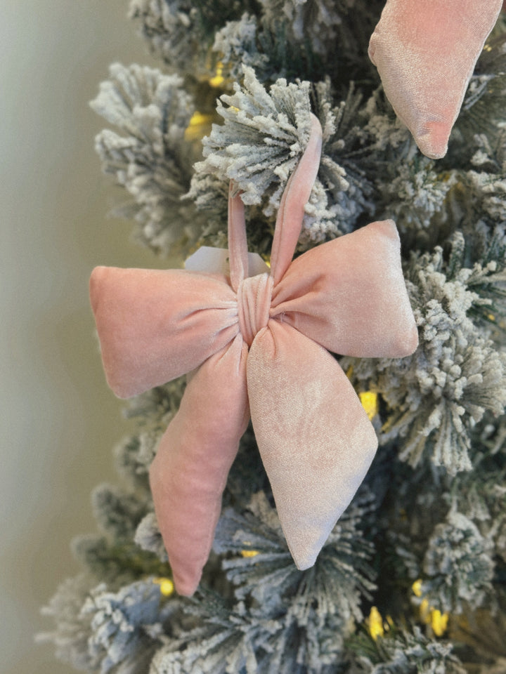 Evelyn Bow Ornament