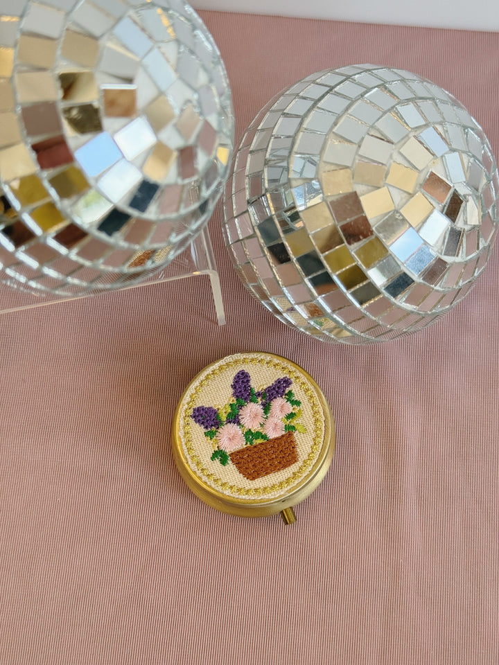 FLORAL EMBROIDERY JEWELRY ORGANIZER WITH MIRROR