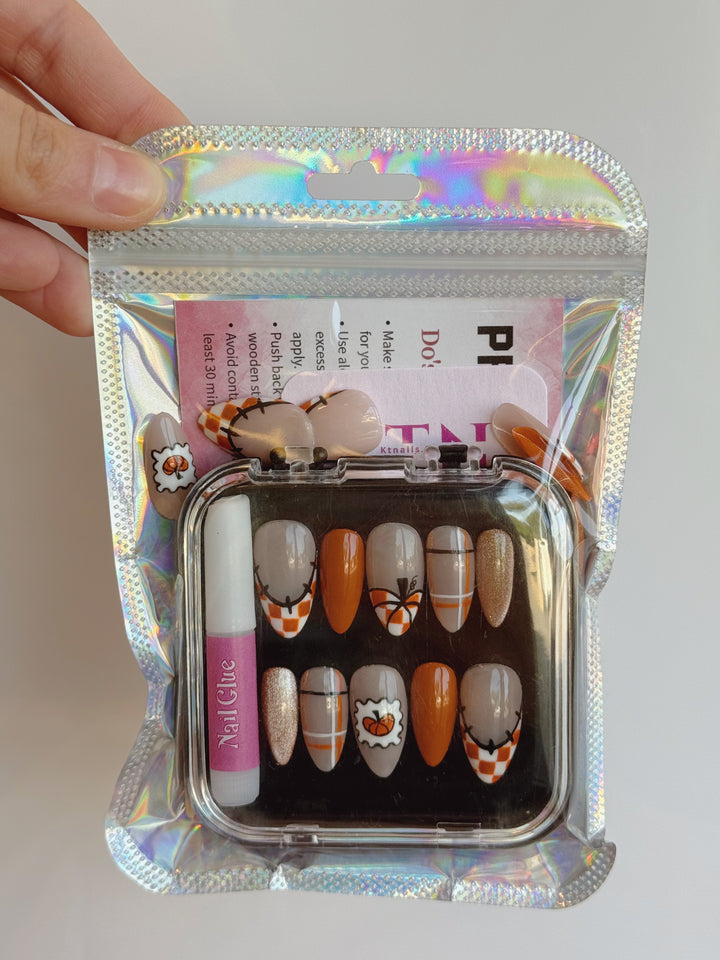 KTN Custom Nails