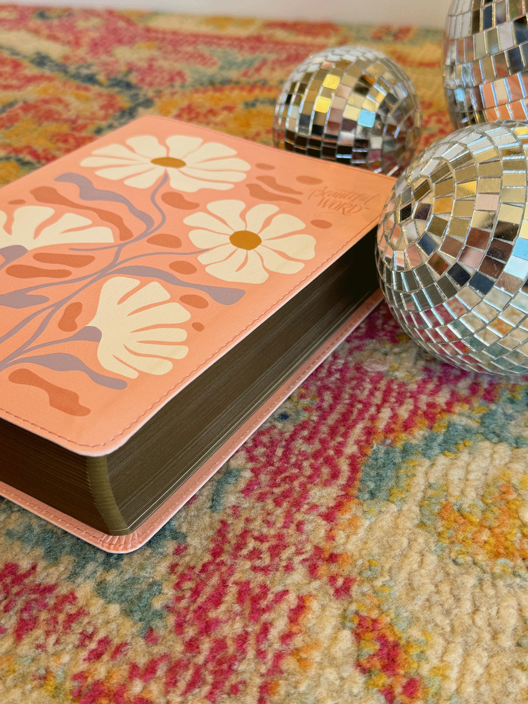 NIV Beautiful Word Coloring Bible, Leathersoft, Pink