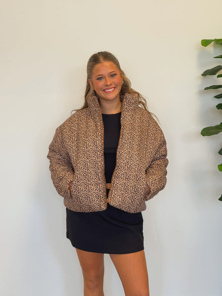 ANIMAL PRINTED PUFFER JACKET