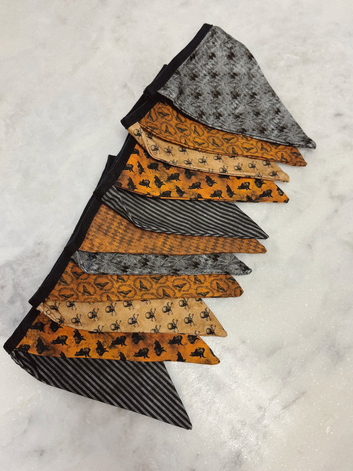 Halloween Pennant Garland