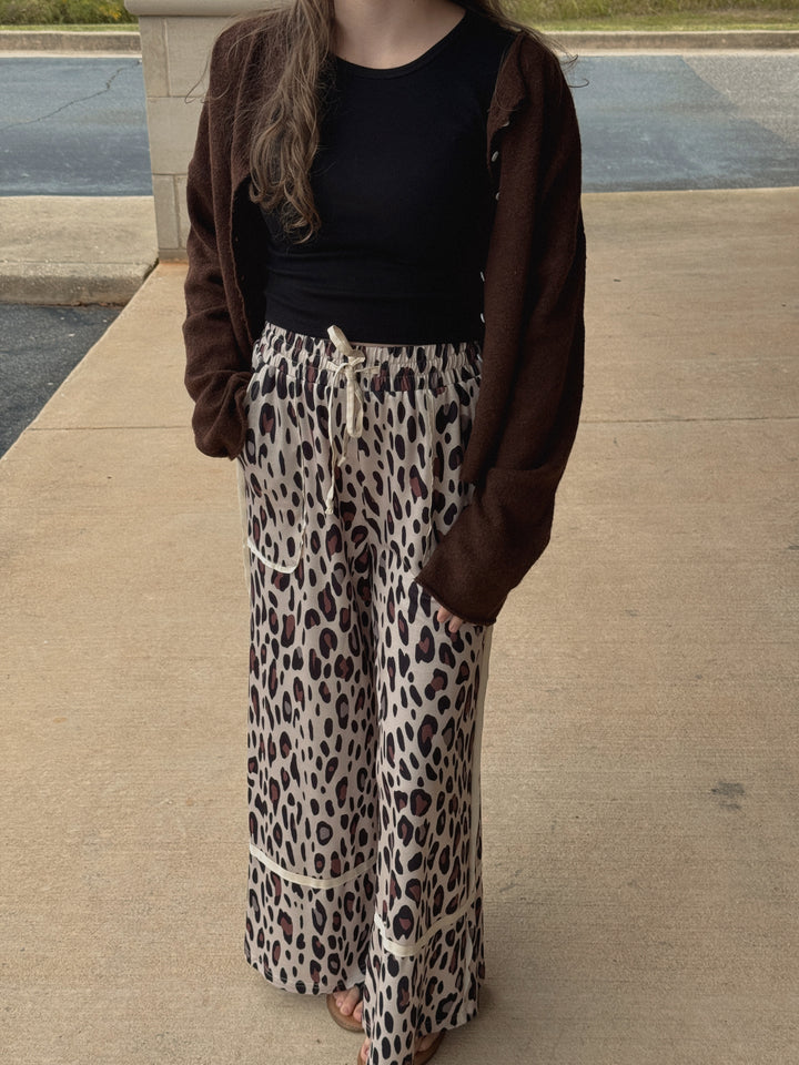 Leopard Wide Leg Cropped Pants