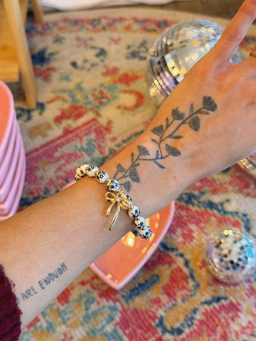 Floral Bow Beaded Bracelet