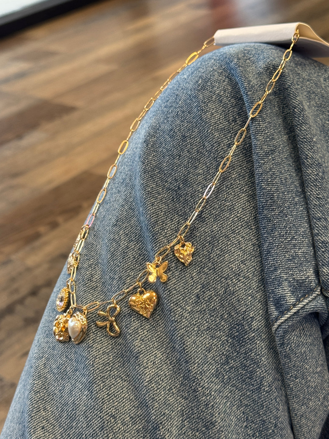 CHARM NECKLACE